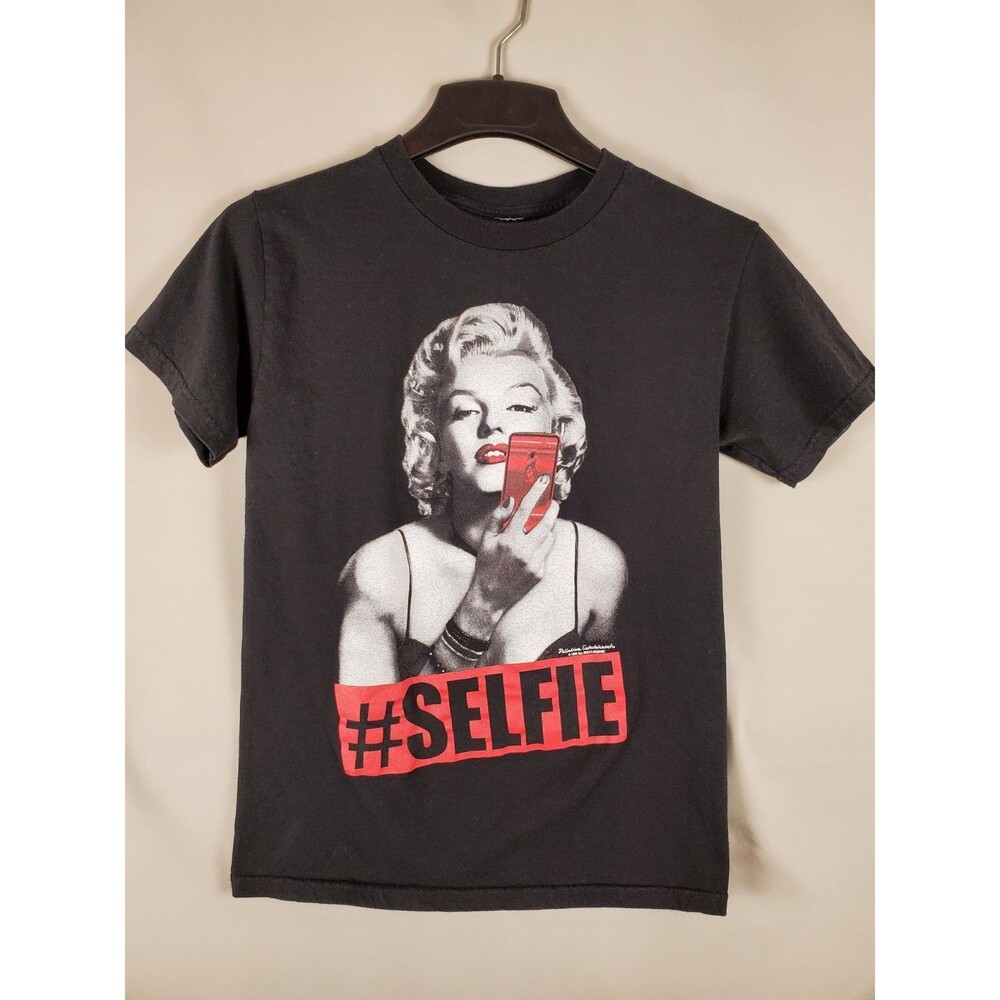 Marilyn Monroe Selfie Ladies Shirt Fits Small